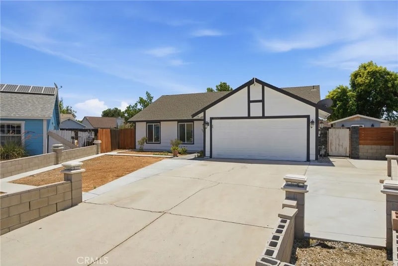 2443 Tulip Court