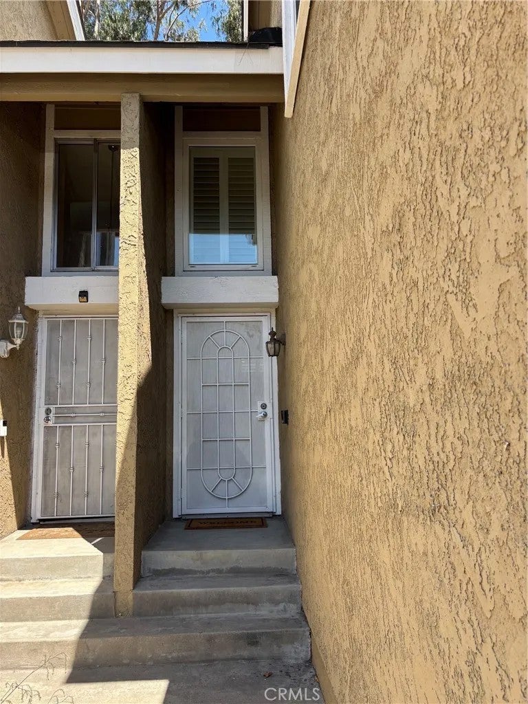 2321 S Magnolia Avenue 14E
