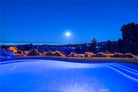 Photo of 19695 Valdez Drive, Tarzana, CA 91356 (MLS # SR25251855)