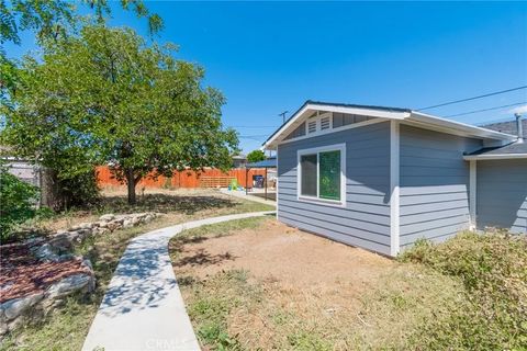 Photo of 1146 orange, Beaumont, CA 92223 (MLS # PW26101612)