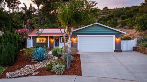 Photo of 6150 Decanture Ct, San Diego, CA 92120 (MLS # 260020712)