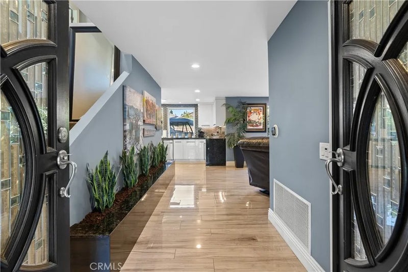 1124 Dennis Drive