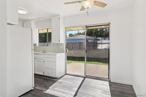 Tiny photo for 8727 Cottonwood Ave, Santee, CA 92071 (MLS # 250044738)