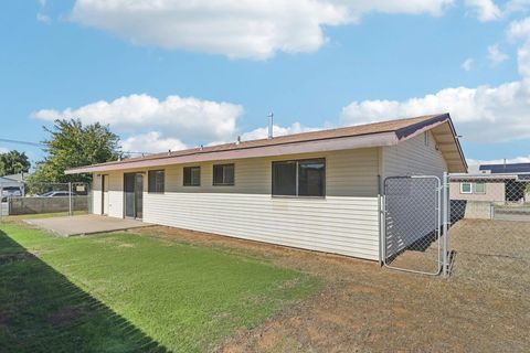 Tiny photo for 8727 Cottonwood Ave, Santee, CA 92071 (MLS # 250044738)