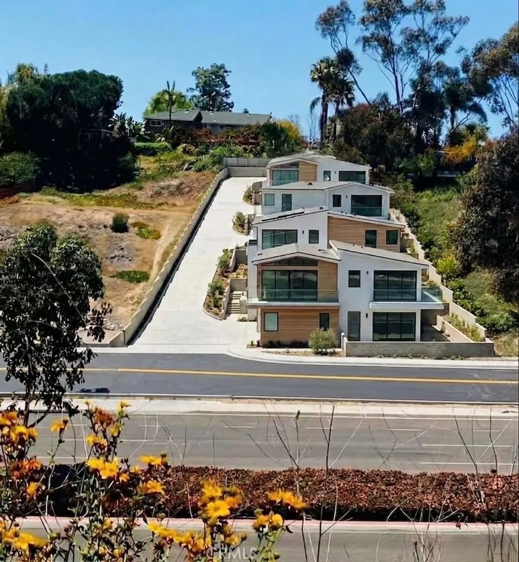 Photo of 3813 El Camino Real, Carlsbad, CA 92008 (MLS # SW26080639)