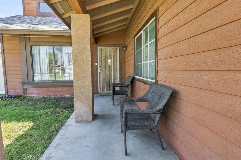 1146 Adel Court