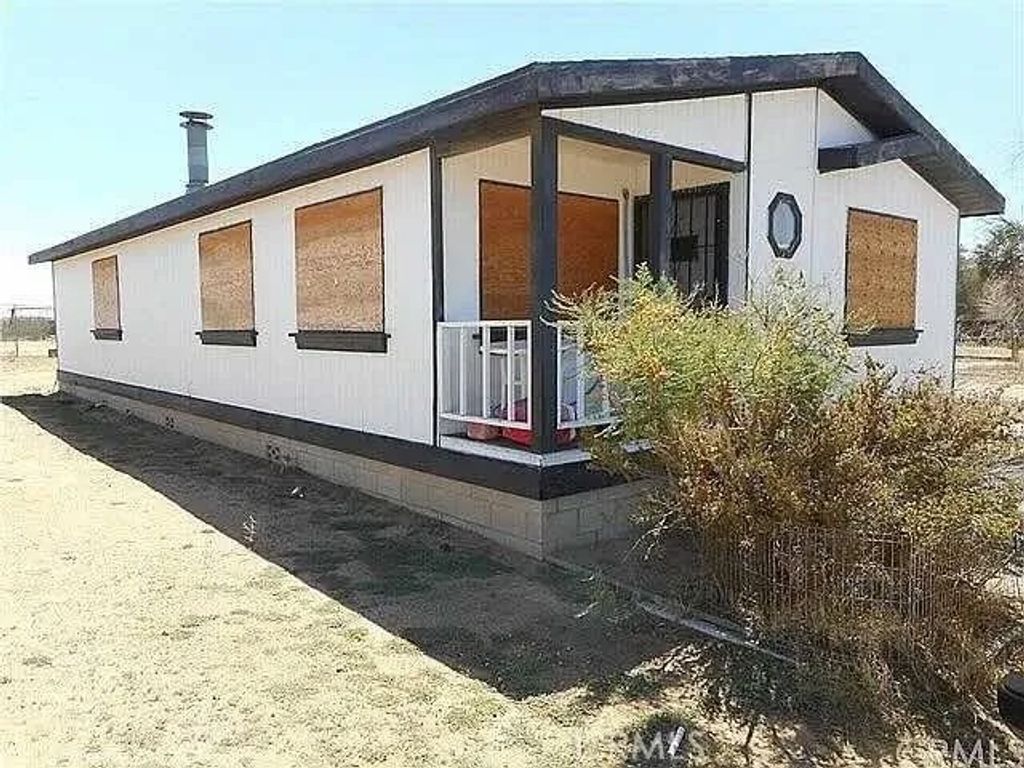 Photo of 19232 Green Street, Edwards, CA 93523 (MLS # CV25271975)
