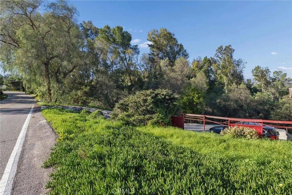 Photo of 10791 Citrus Dr, Moorpark, CA 93021 (MLS # BB26008667)