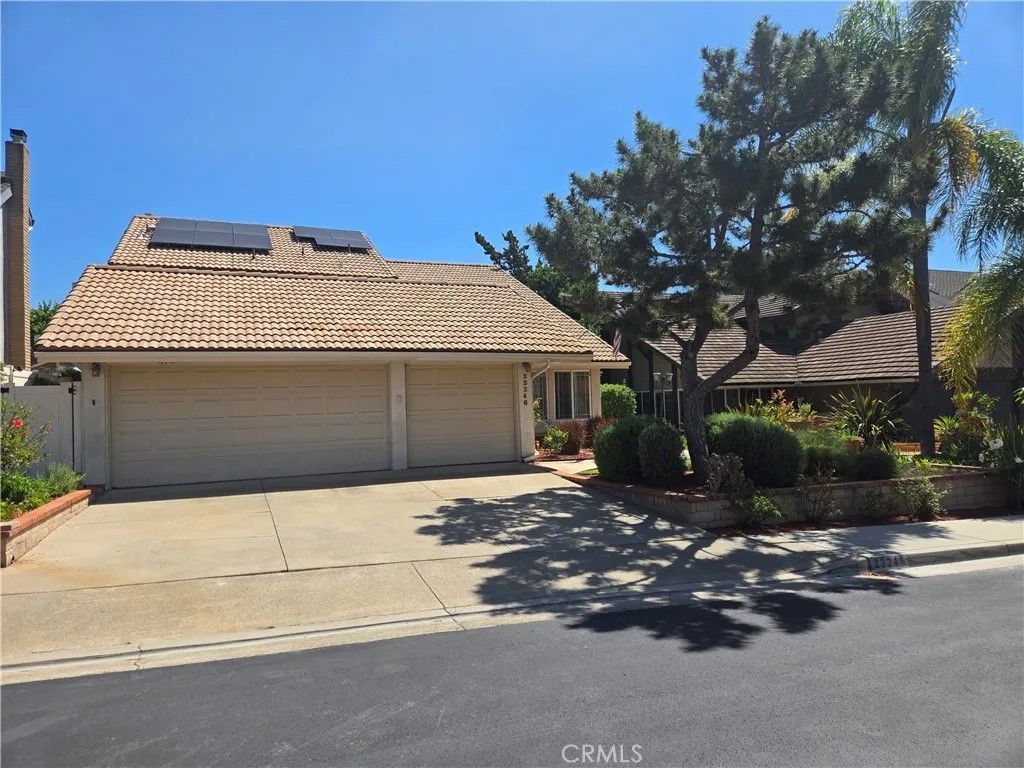 Photo of 22246 Lantern Lane, Lake Forest, CA 92630 (MLS # OC26091080)