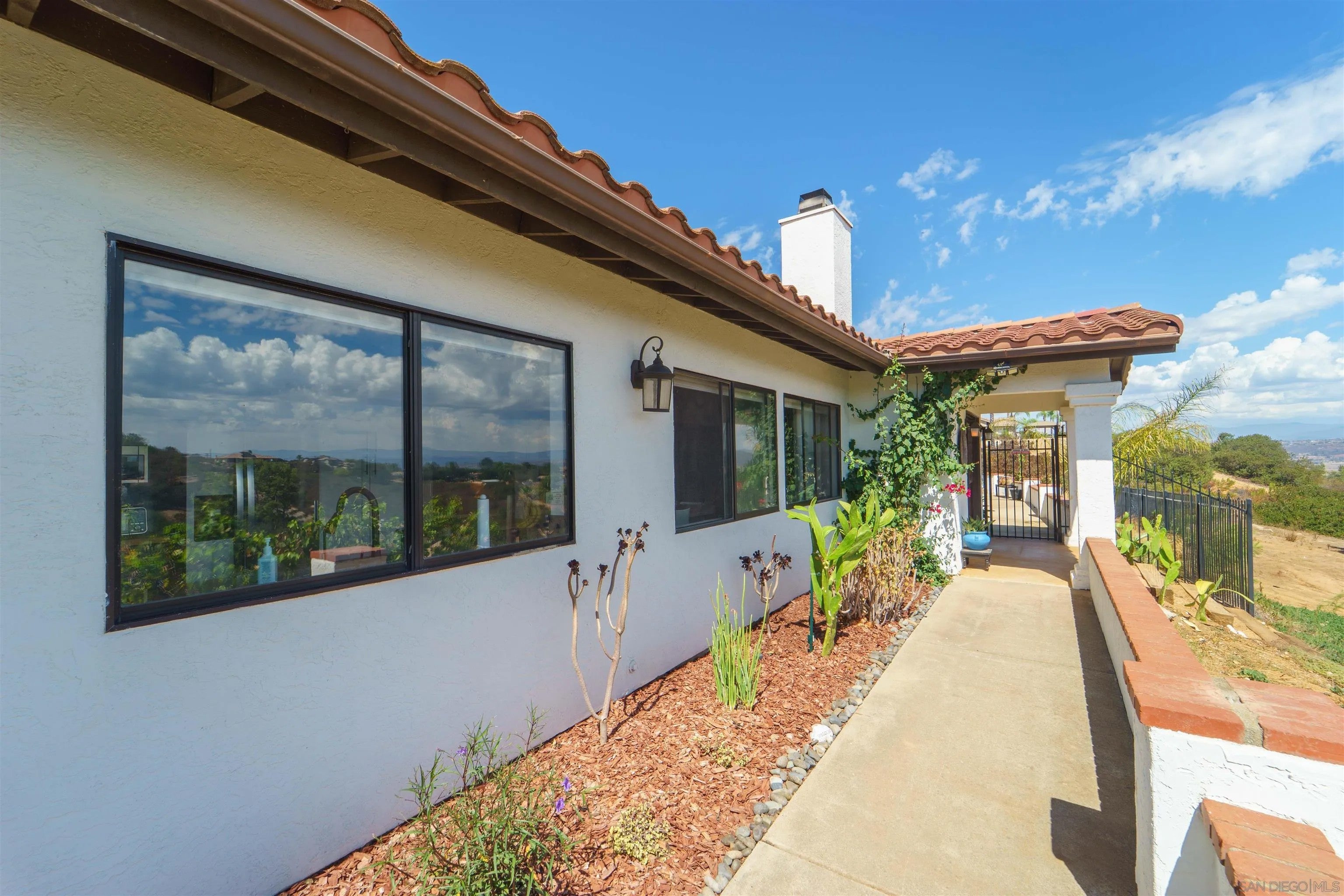 17522 Rancho De Carole Rd