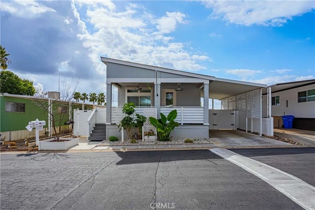 Photo of 1120 E Mission #103, Fallbrook, CA 92028 (MLS # SW25033756)