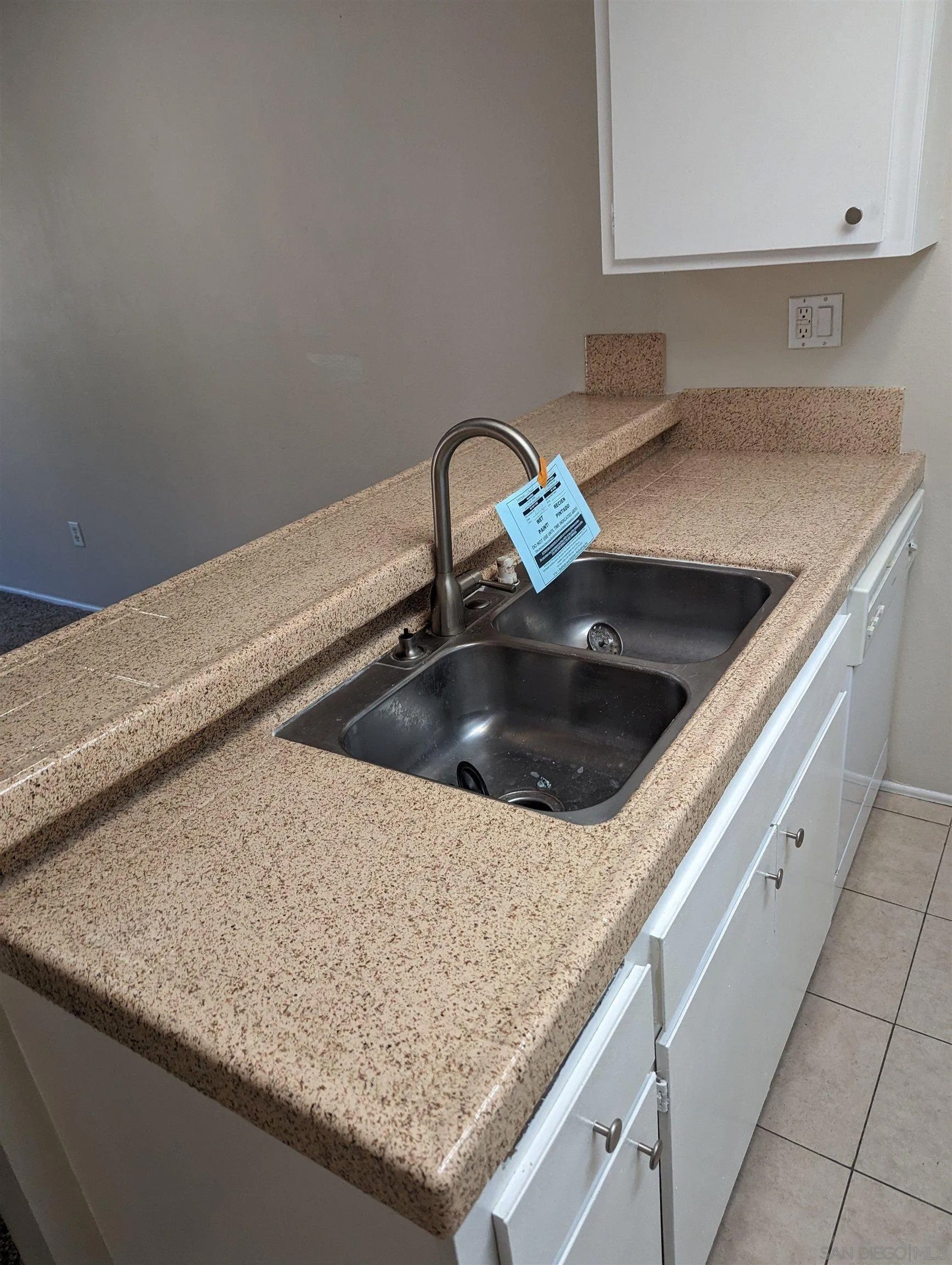 10737 San Diego Mission 206