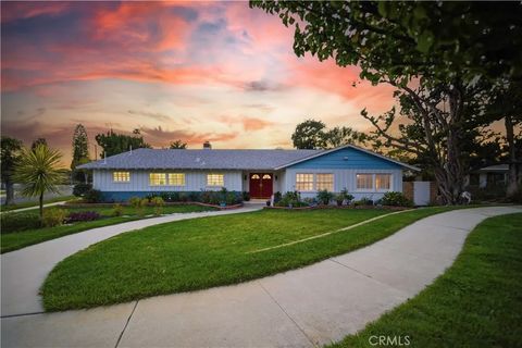 Photo of 10225 Donna, Northridge, CA 91324 (MLS # SR26008983)