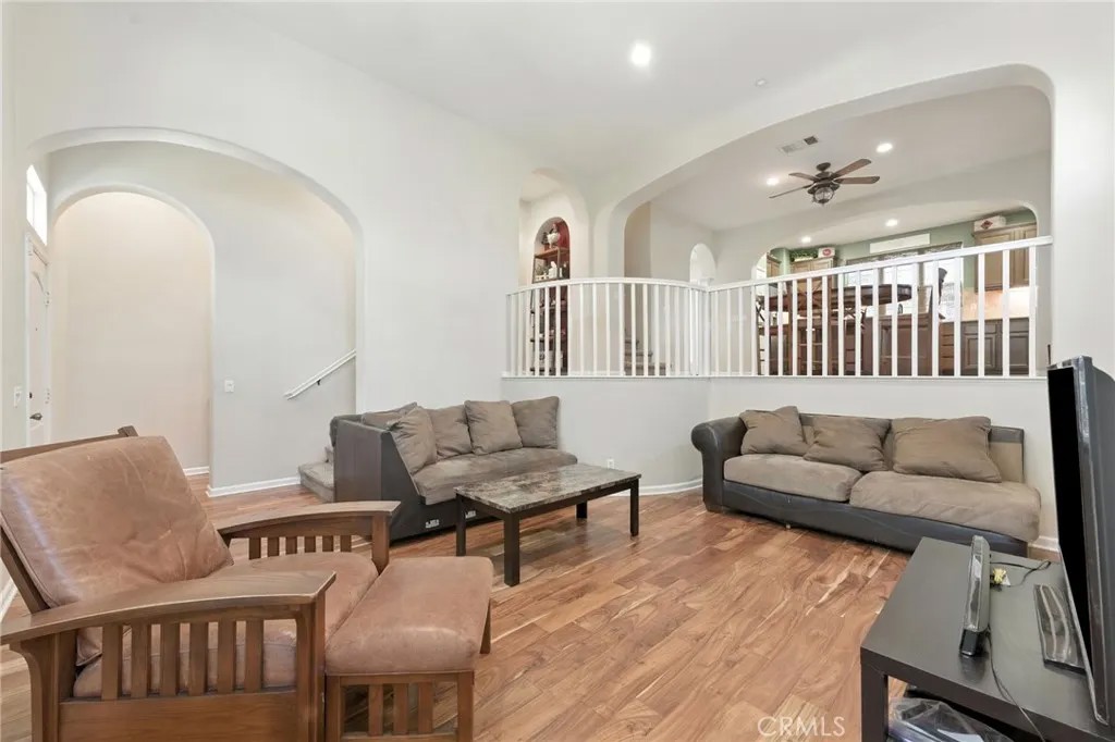 4448 Owens Street 106