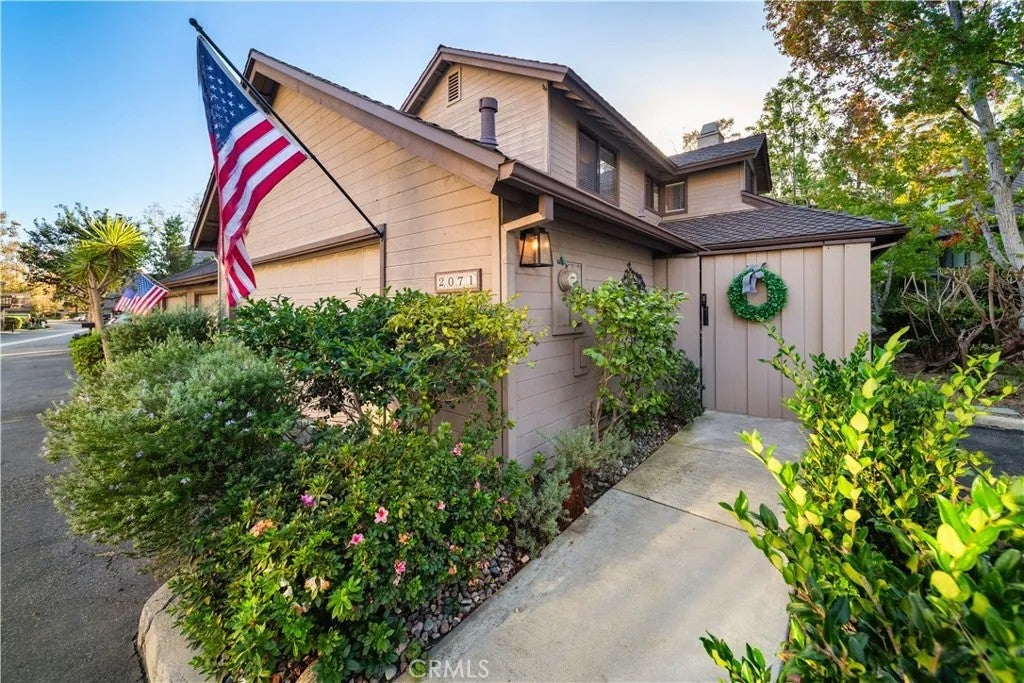 2071 Meadow View