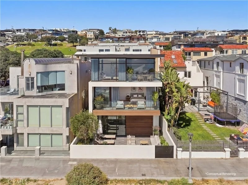 2516 The Strand
