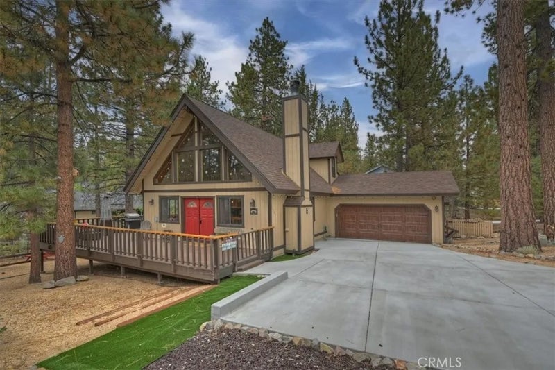 376 Crystal Lake