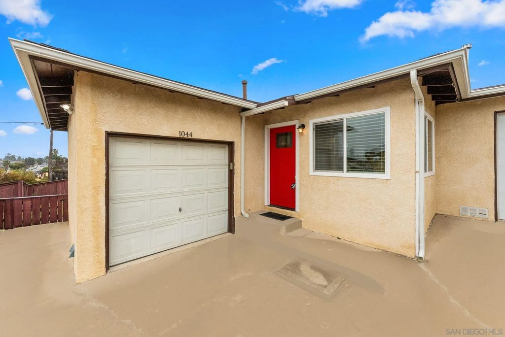 Photo of 1044-1046 12th St, Imperial Beach, CA 91932 (MLS # 260003045)