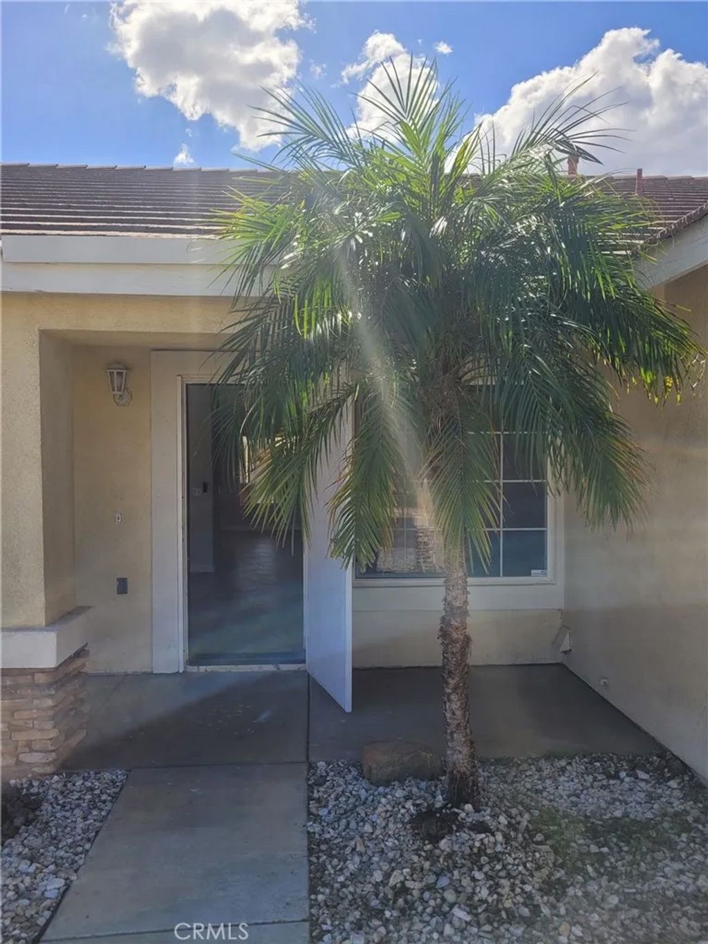 Photo of 18885 Oakview Way, Lake Elsinore, CA 92530 (MLS # GD26014324)