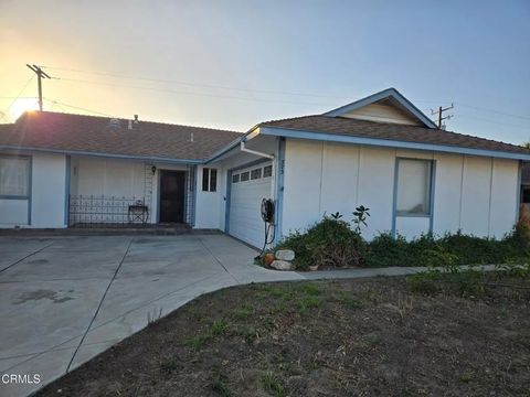 Photo of 373 S Brookshire Avenue, Ventura, CA 93003 (MLS # V1-33185)