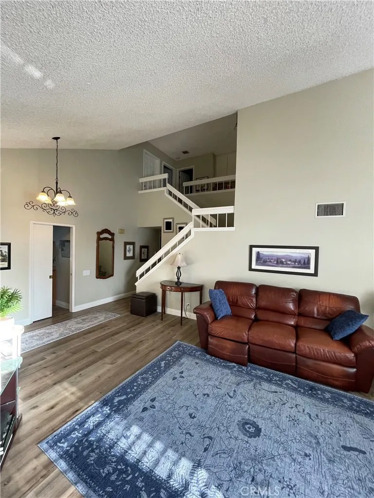 281 Trailview