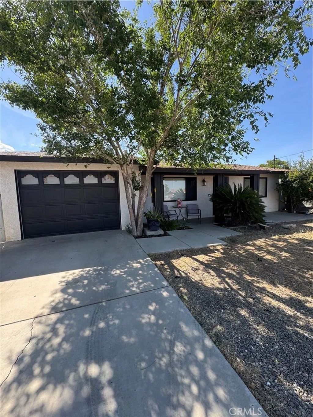 Photo of 11968 Bornite Ave, Hesperia, CA 92345 (MLS # IV26095407)