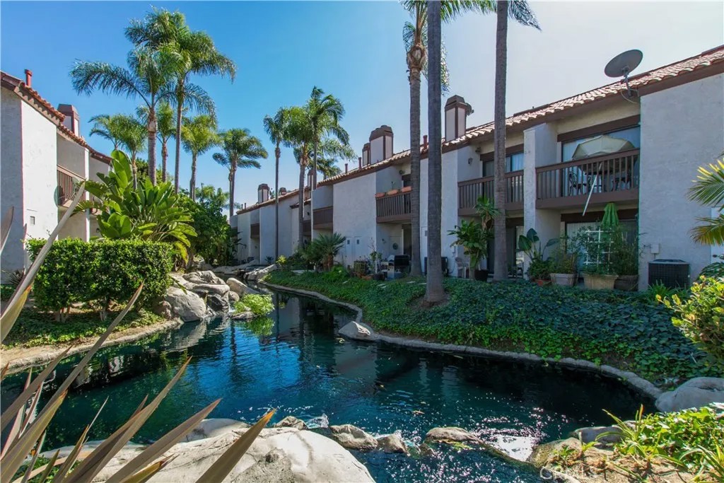 352 Molokai Drive