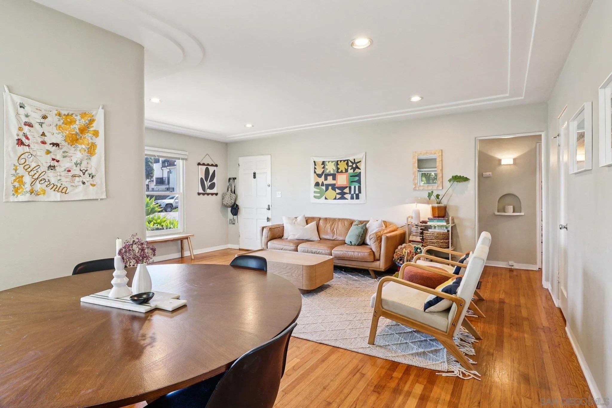 4390-94 Cleveland Ave