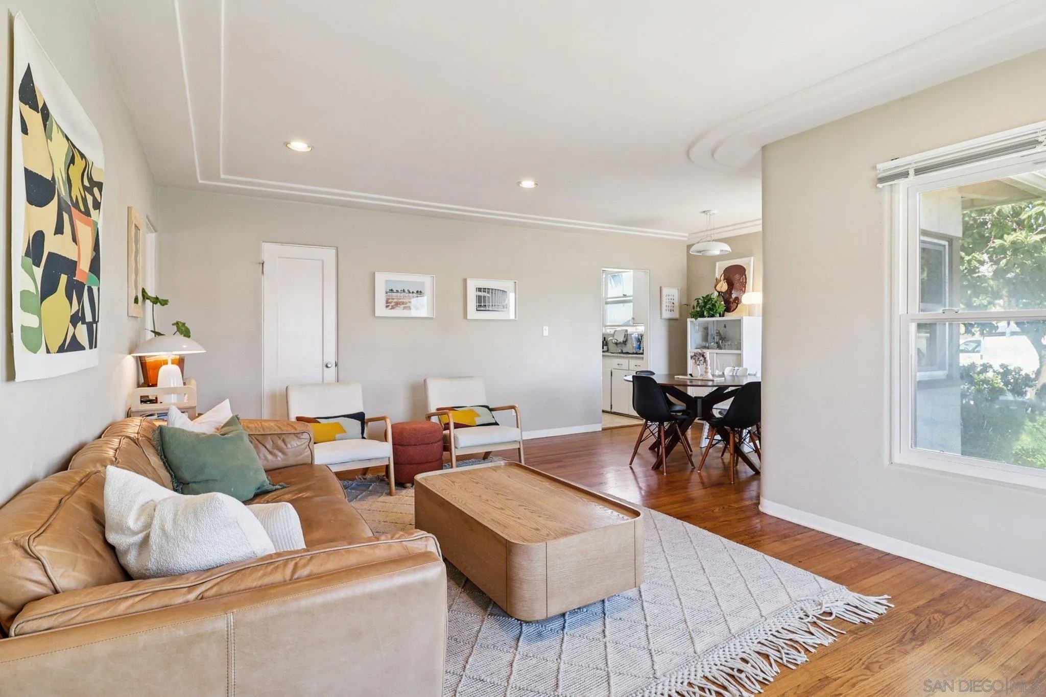 4390-94 Cleveland Ave