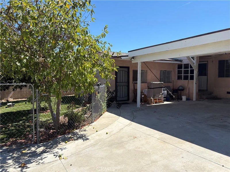 11241 De Haven Ave.