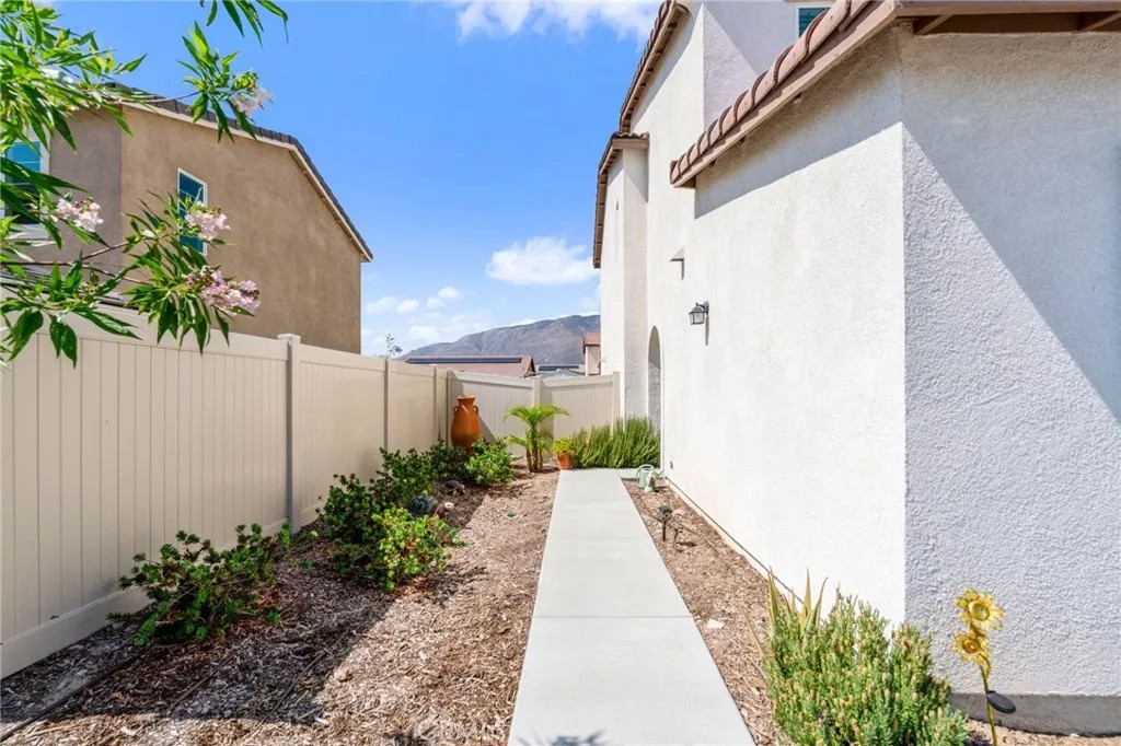 541 Ironwood