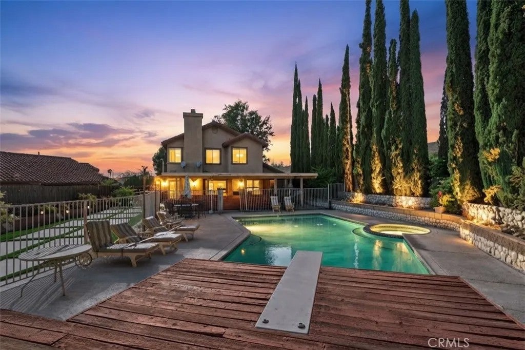 Photo of 10897 Ring AVE, Rancho Cucamonga, CA 91737 (MLS # CV26127888)