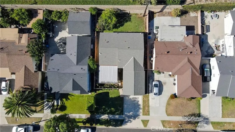 9424 Brookpark