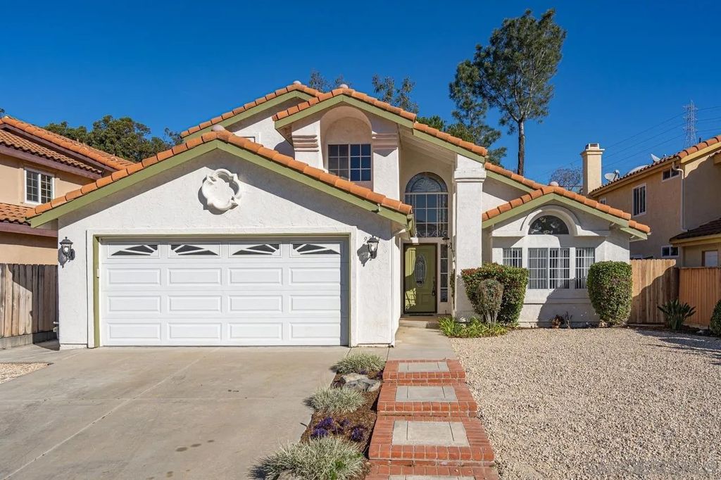 Photo of 9244 Calle De Vista Oeste, San Diego, CA 92129 (MLS # 250046221)