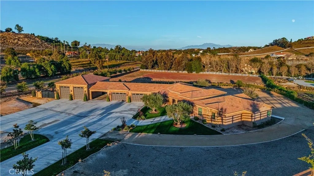 39760 Amber Court