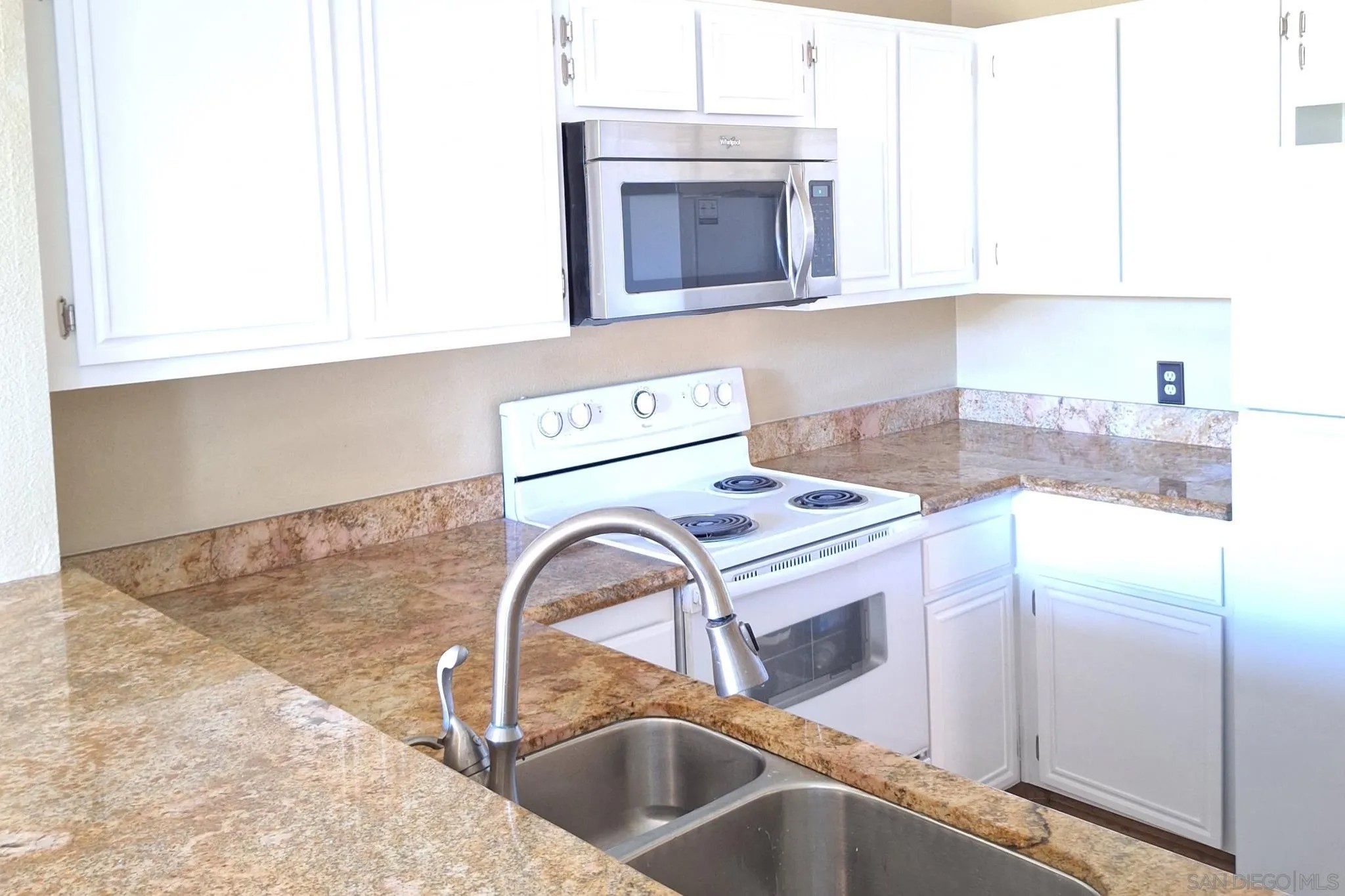 18656 Caminito Cantilena 278