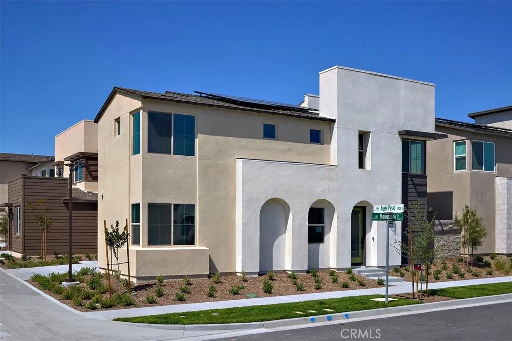 3431 East Moonstone Drive