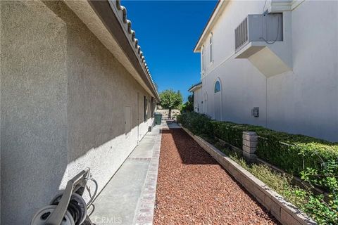 Tiny photo for 14321 Rivers Edge Rd, Helendale, CA 92342 (MLS # HD25241147)