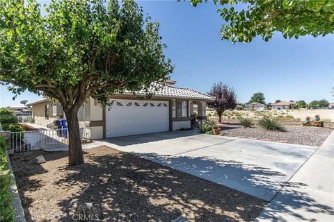 Photo of 14321 Rivers Edge Rd, Helendale, CA 92342 (MLS # HD25241147)