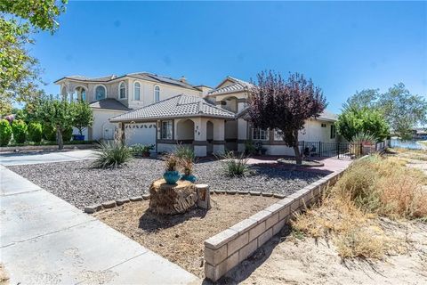 Tiny photo for 14321 Rivers Edge Rd, Helendale, CA 92342 (MLS # HD25241147)