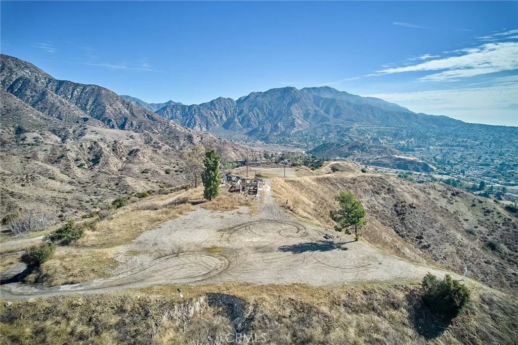 9401 Tujunga Valley