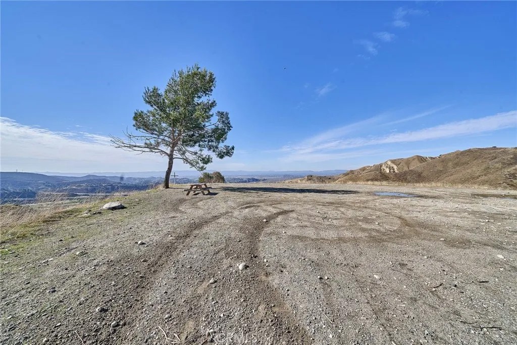 9401 Tujunga Valley