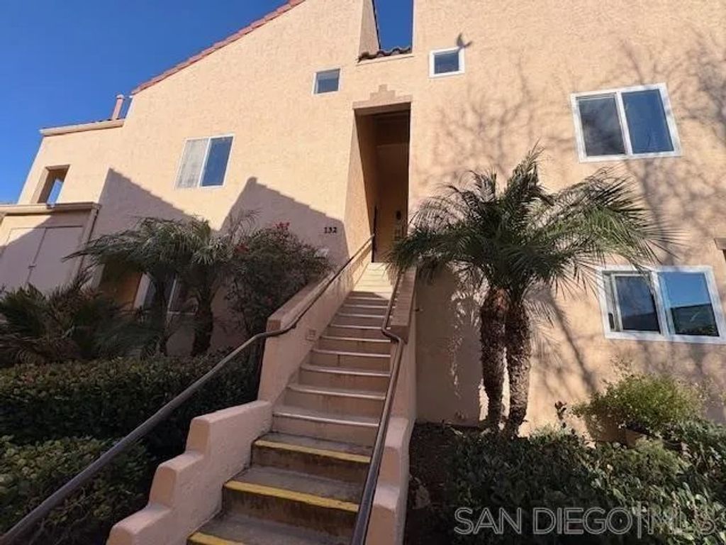 Photo of 3937 Nobel Dr #132, San Diego, CA 92122 (MLS # 2600814)