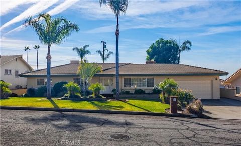 Photo of 25711 Alto Dr, San Bernardino, CA 92404 (MLS # IG25266048)