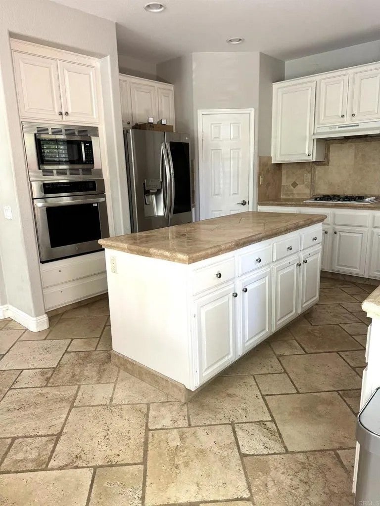 Photo of 7357 Portage Way, Carlsbad, CA 92011 (MLS # NDP2608755)