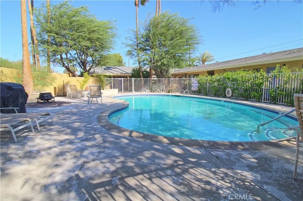 Photo of 807 E Cottonwood Road #2, Palm Springs, CA 92262 (MLS # IG26055580)