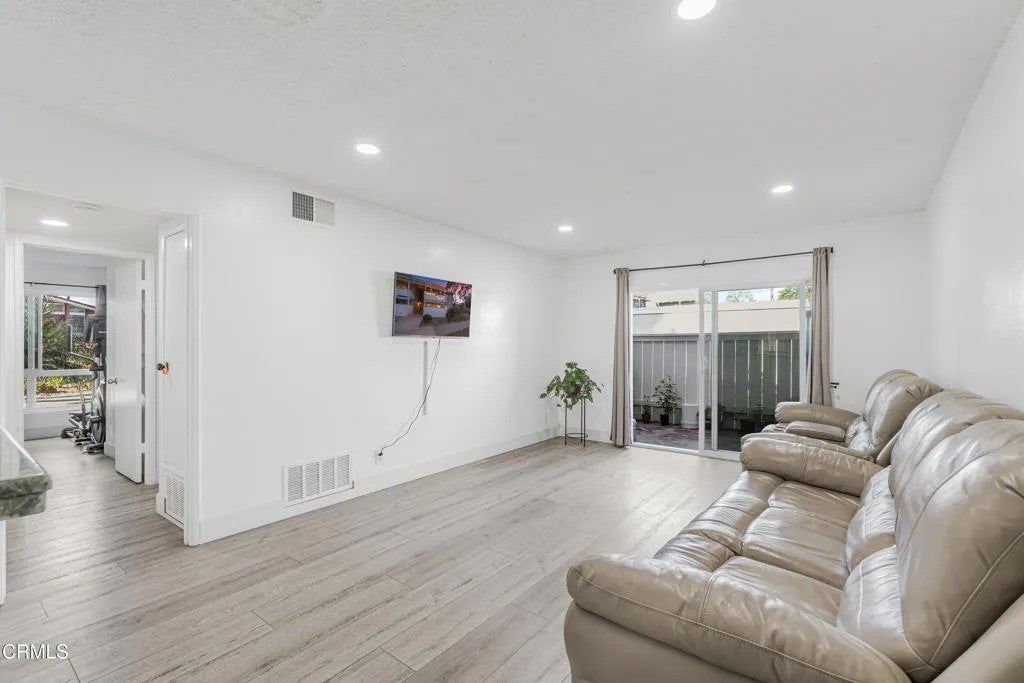 1300 Saratoga Avenue 2308