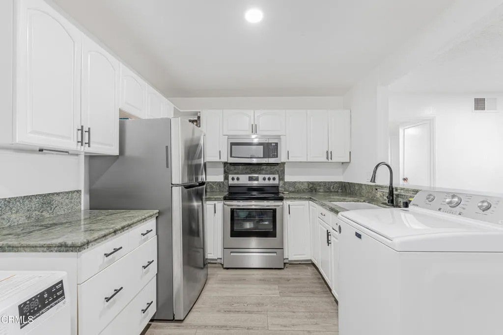 1300 Saratoga Avenue 2308