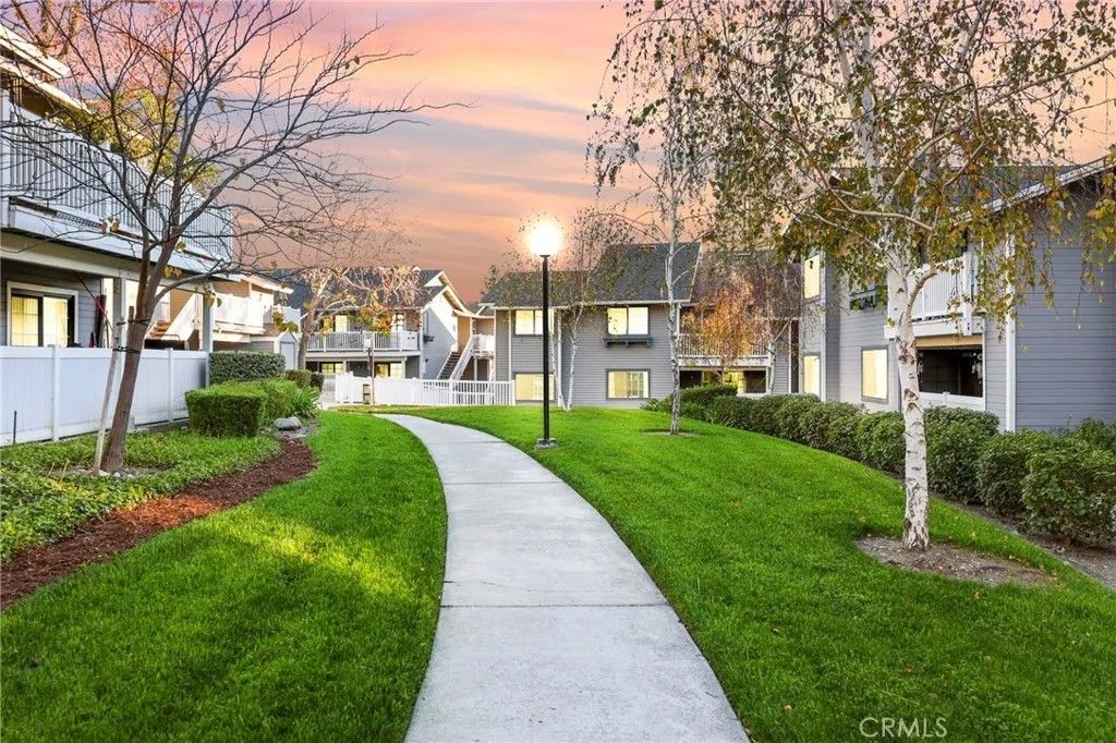 Photo of 1770 Crystal Canyon Drive, Azusa, CA 91702 (MLS # SR26015338)