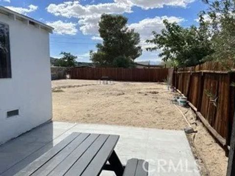 Tiny photo for 62026 Grand View Circle, Joshua Tree, CA 92252 (MLS # GD25246234)